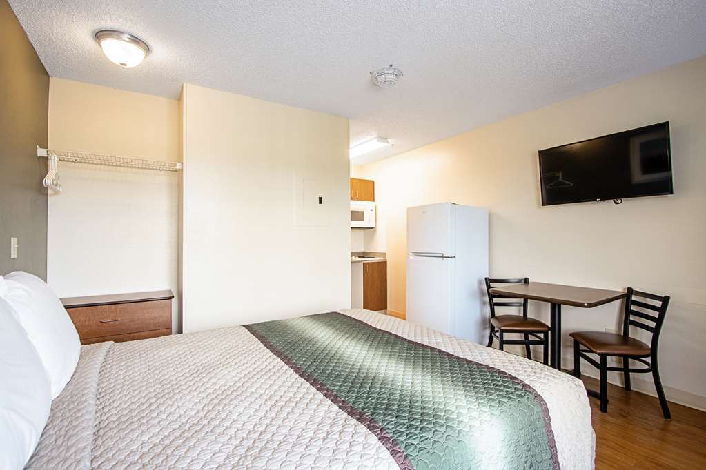 Birch Hill Suites Kansas City - Independence Quarto foto